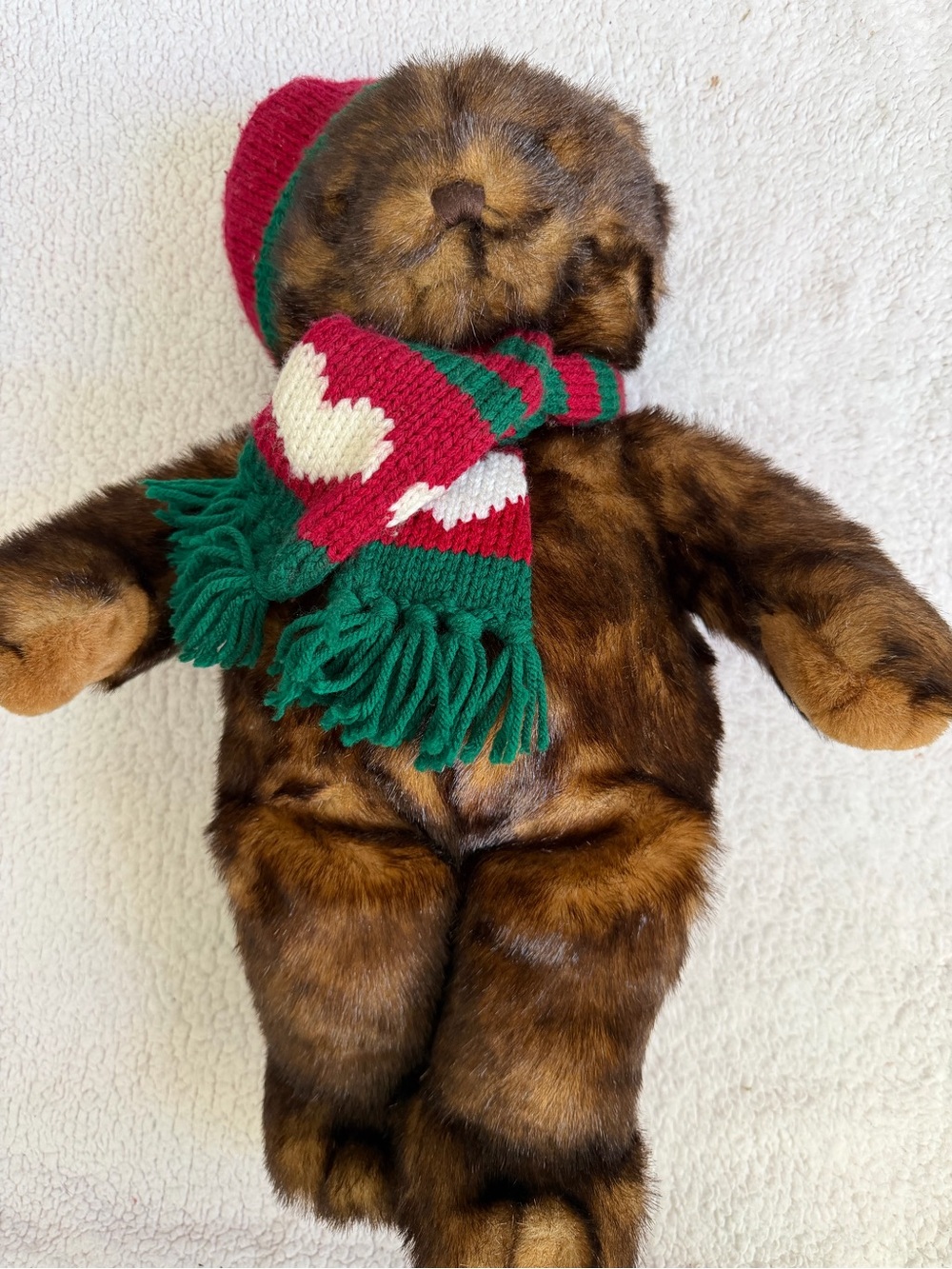 Vintage 2001 Dillards Christmas Teddy Bear Plush 19" Brown Holiday Heart Scarf